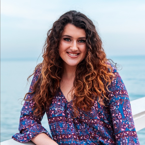 Meet your Posher, Jillian - Picture 1 of 1